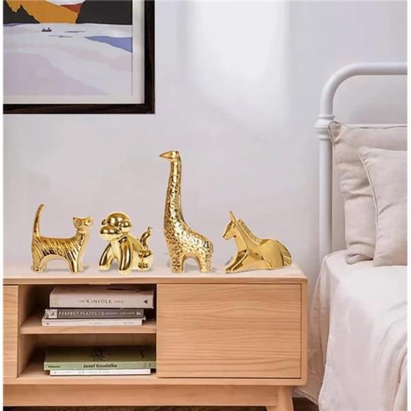 NEW - 2 Pcs Gold Home Décor Small Giraffe Statue Decorative Sculpture - Picture 7 of 7